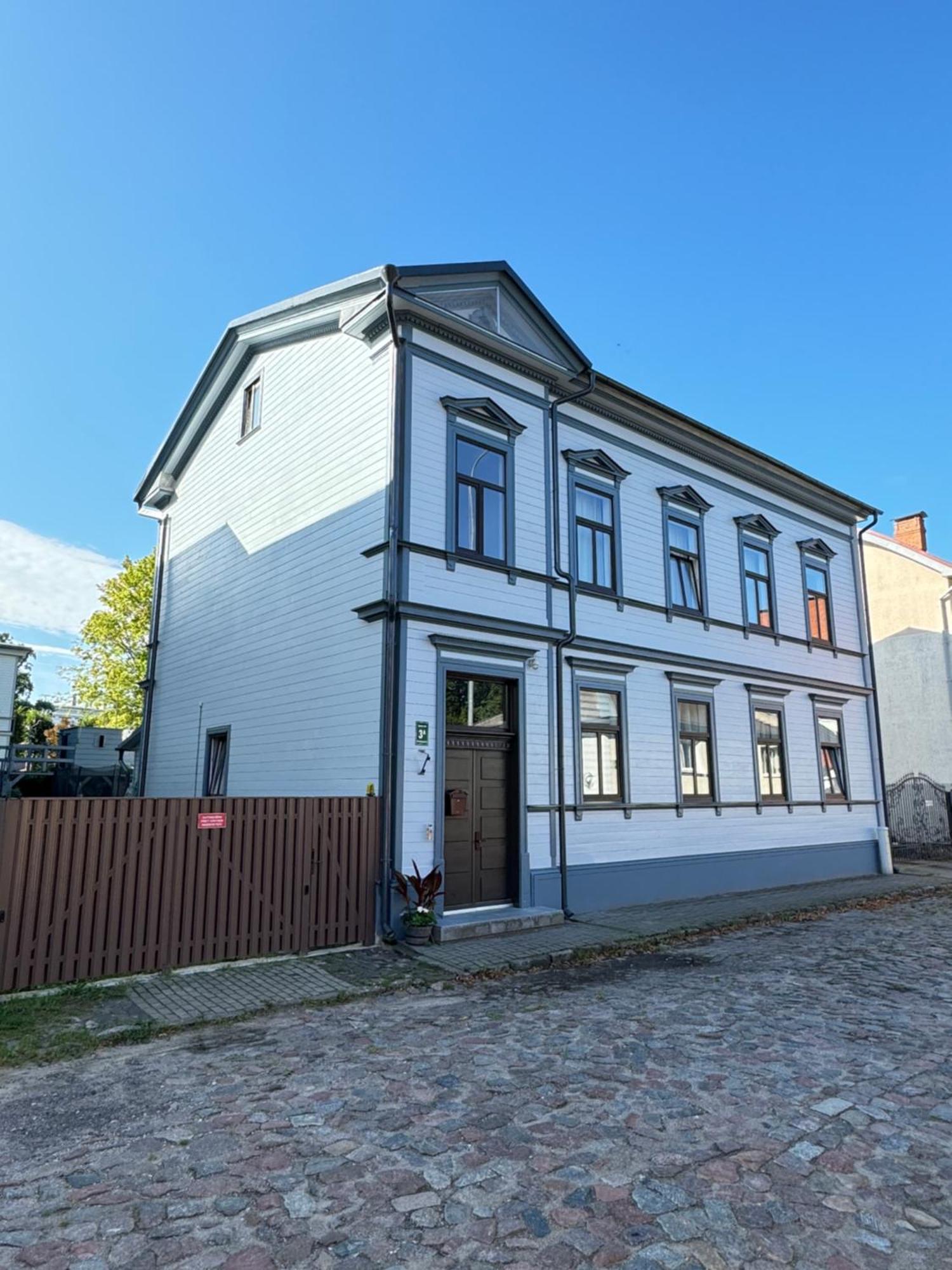 555 Метров До Моря Liepāja 외부 사진